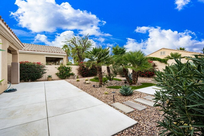 Building Photo - 81648 Avenida De Musica