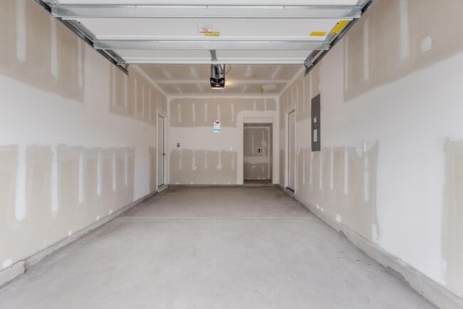 Building Photo - 730 Ebb Tide Rd