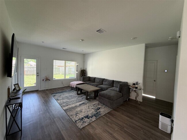 Building Photo - 2830 Paradise Rdg Wy