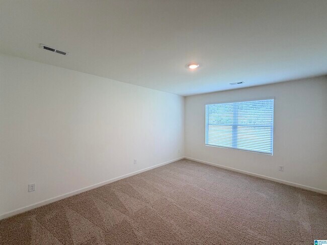 Building Photo - 12742 Collier Curv