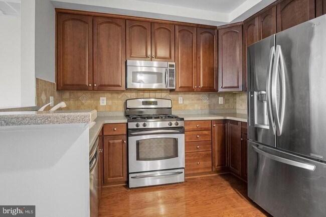 Building Photo - 4610 Battenburg Ln