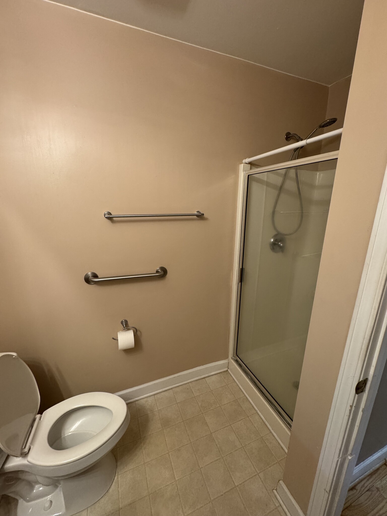 Downstairs bath - 7649 Keistlers Store Rd