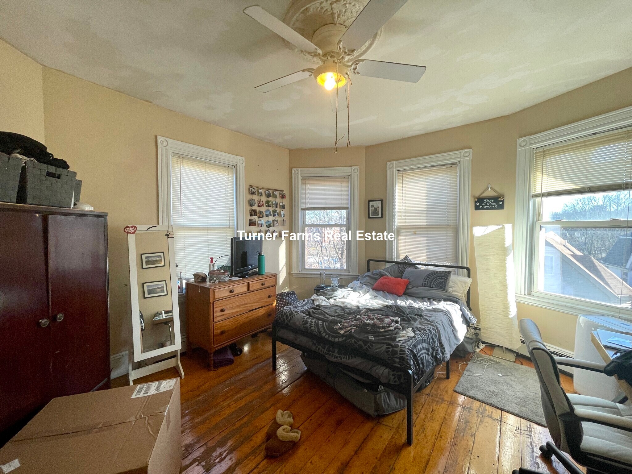 Building Photo - 803 Parker St