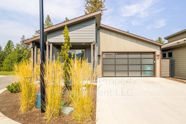 Building Photo - 3343 N Rosalia Rd