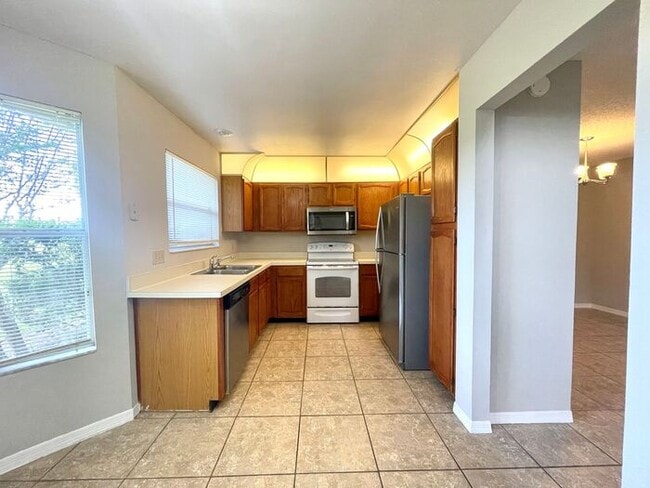 Building Photo - WEDGEFIELD GOLF COURSE VILLA