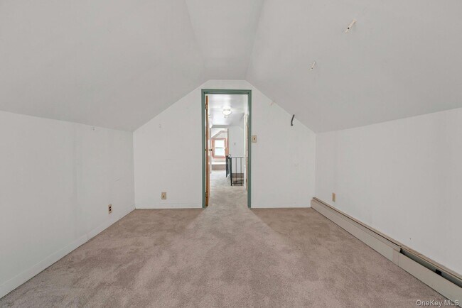 Building Photo - 42 Williams Ave