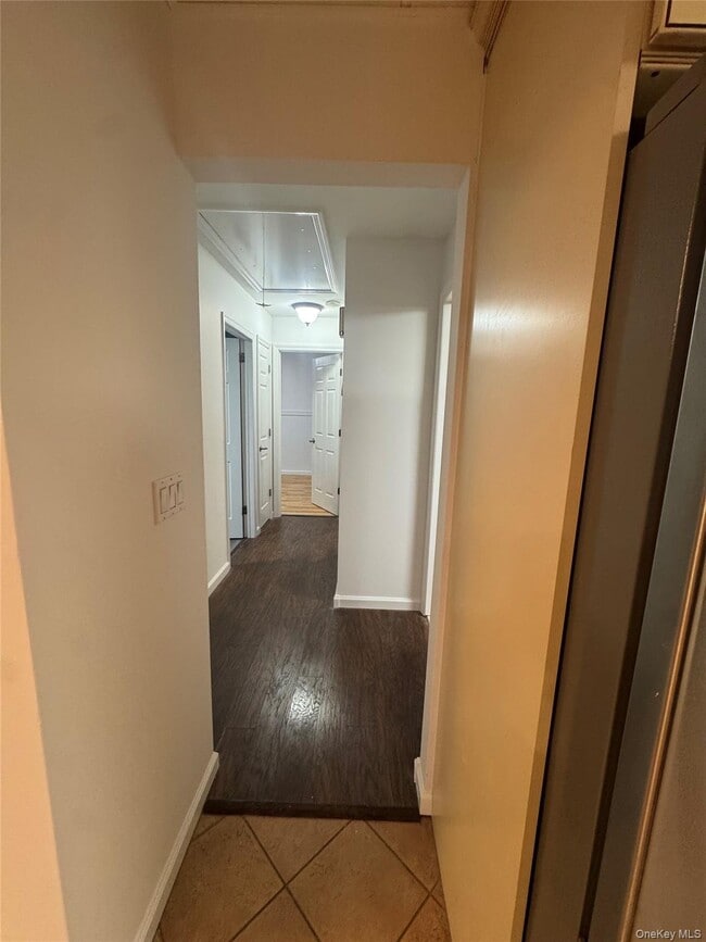 Building Photo - 1215 America Ave