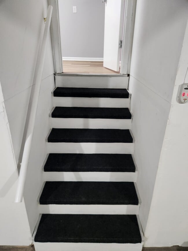 Building Photo - 11228 E 25th St S