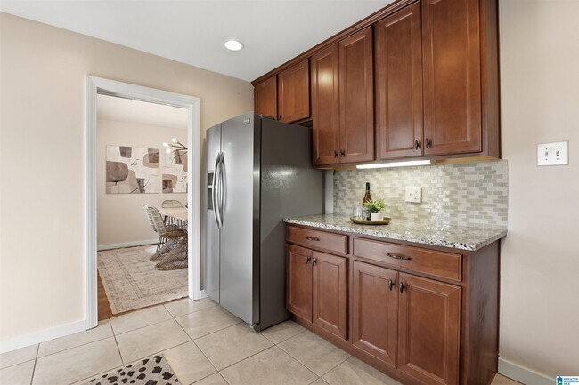 Building Photo - 5956 Crestwood Cir