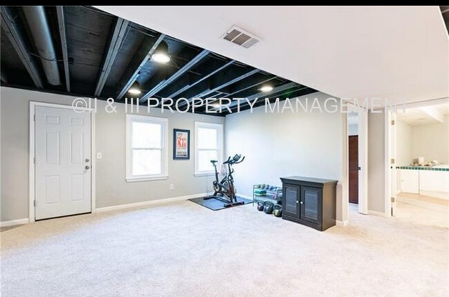 Building Photo - 7730 Darnell St