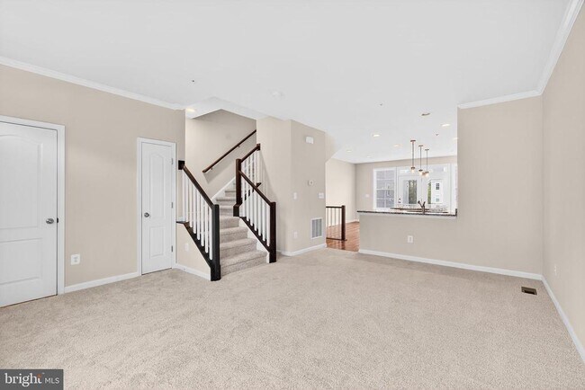 Building Photo - 1017 Flester Ln