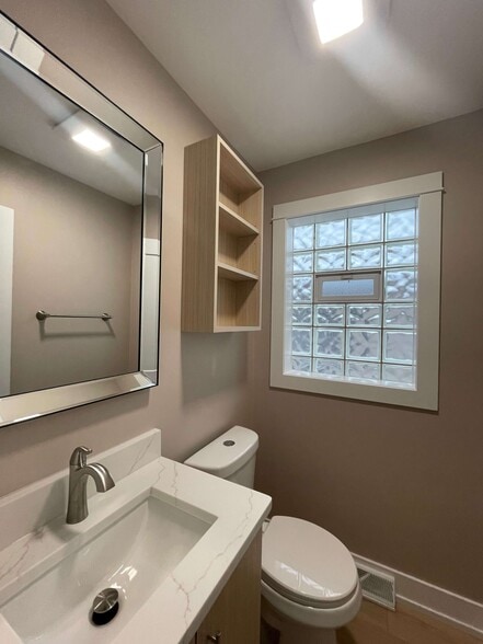 Building Photo - 8511 Parkside Ave