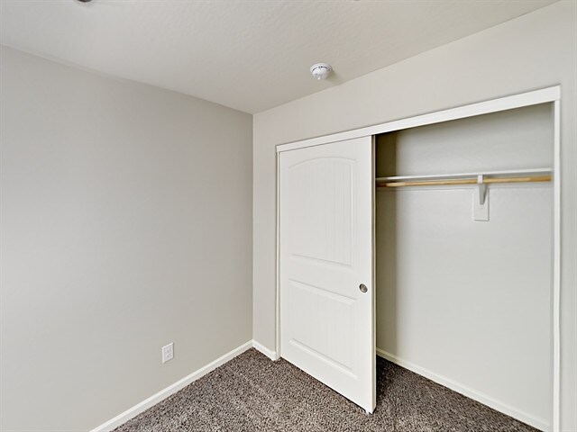 Building Photo - 20785 W Thomas Rd