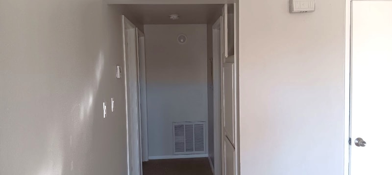 Building Photo - 50 N Casa Grande Ave