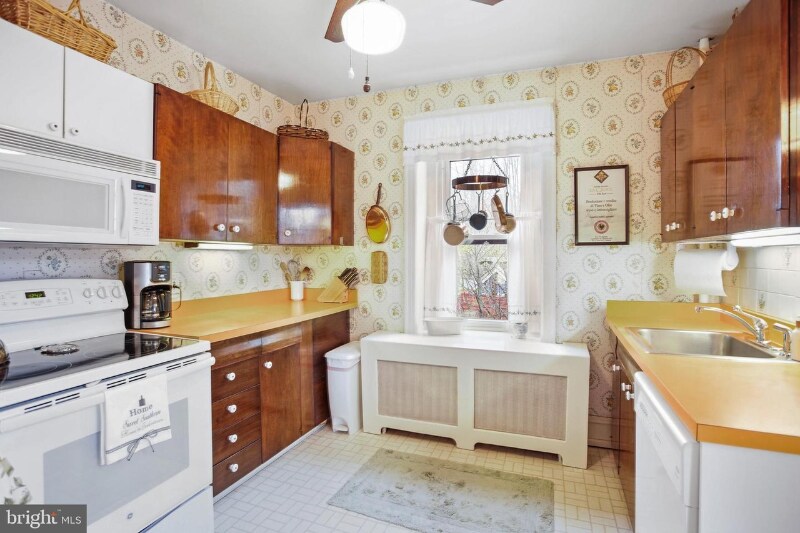 Building Photo - 219 Washington Ln