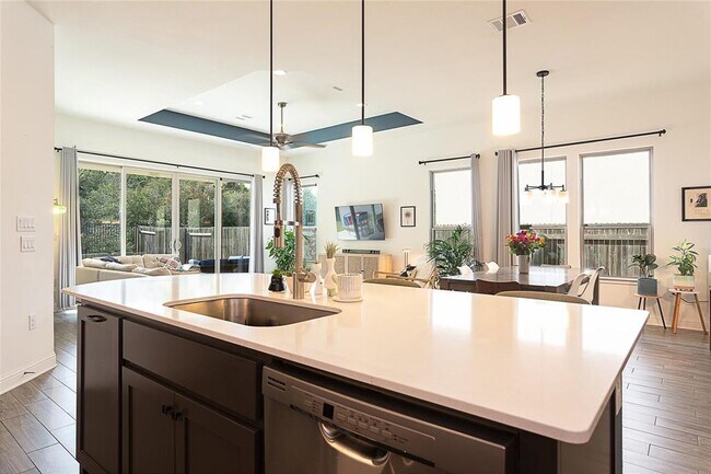 Building Photo - 5013 Globe Mallow Dr