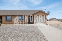 Building Photo - Perfect Duplex in Arizona City