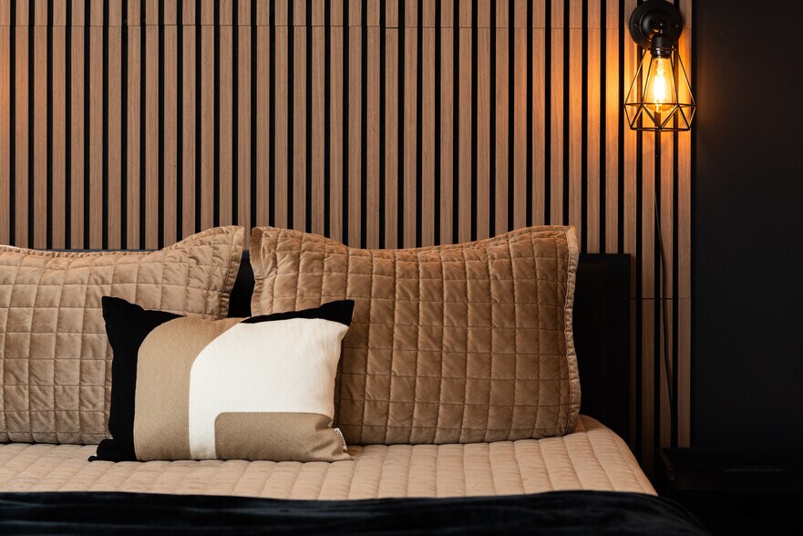 Building Photo - 1009 Little Marrowbone Rd