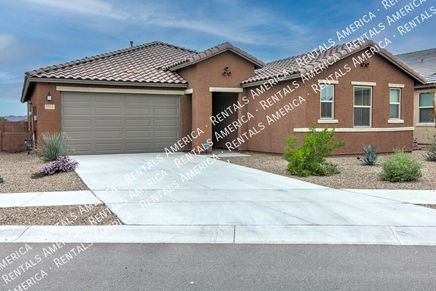 Building Photo - 5525 W San Francisco Trl