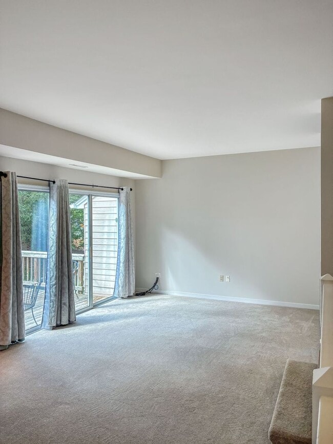 Building Photo - Holiday Special! – No Application Fee This Season! - 3 Bedroom Home with Pool Access - $150 Disco...