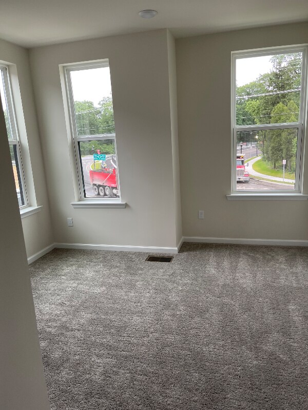 Building Photo - 1108 Greenwich Dr