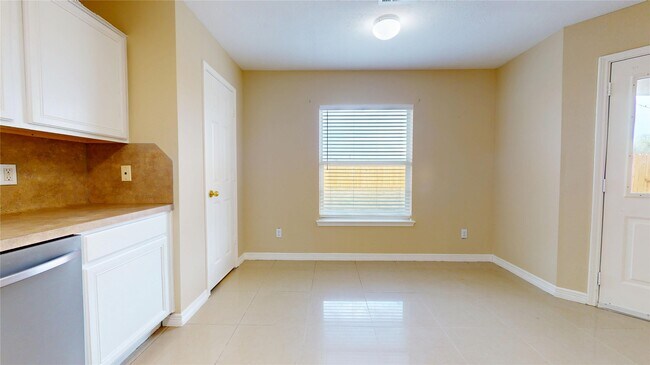 Building Photo - 20530 Fairworth Pl Ln
