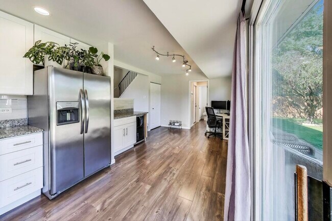 Building Photo - 3114 Timber Hill Ln