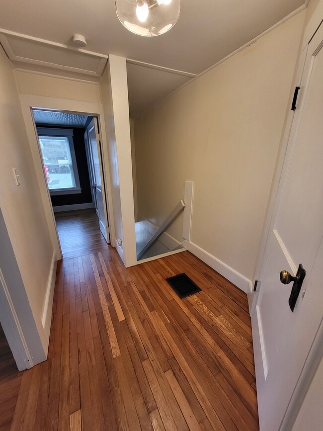 Building Photo - 3688 NY-43
