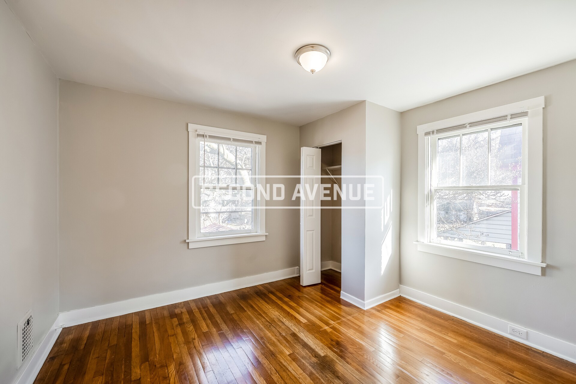 Building Photo - 2930 Stafford St