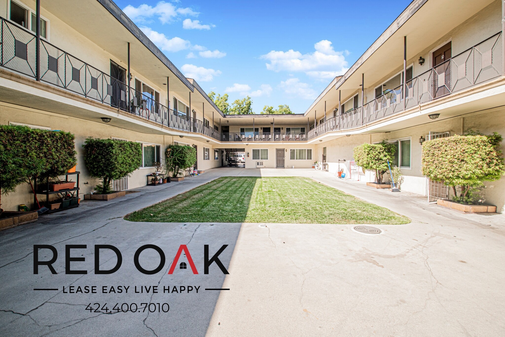Building Photo - 818 W Huntington Dr