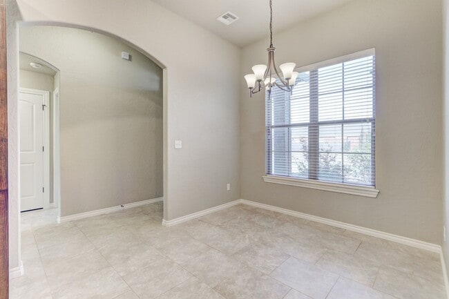 Building Photo - 308 Stoneridge Dr