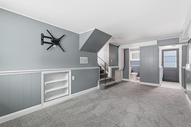 Building Photo - 3042 Rightmire Blvd