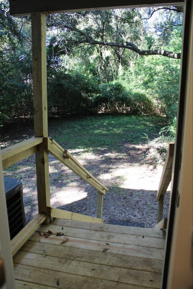 Building Photo - 1508 Theresa Dr
