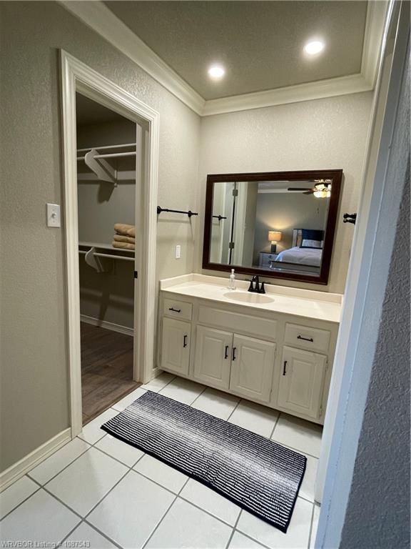 Building Photo - 8908 Stoney Hedge Dr