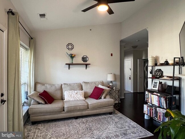 Building Photo - 4551 Strutfield Ln