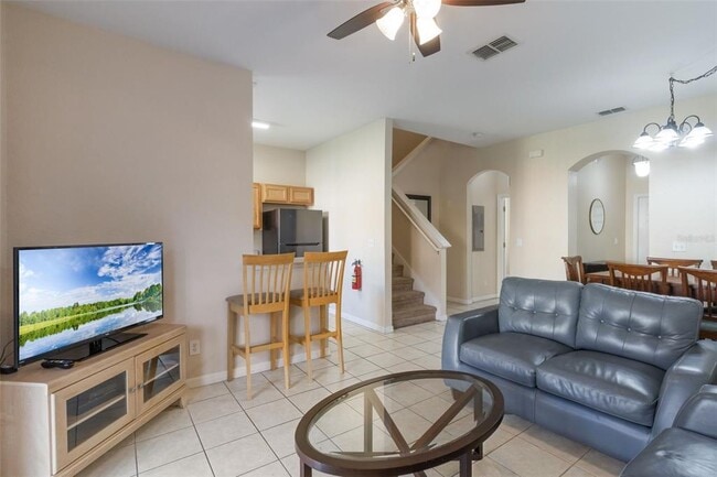 Building Photo - 2717 Bushman Dr