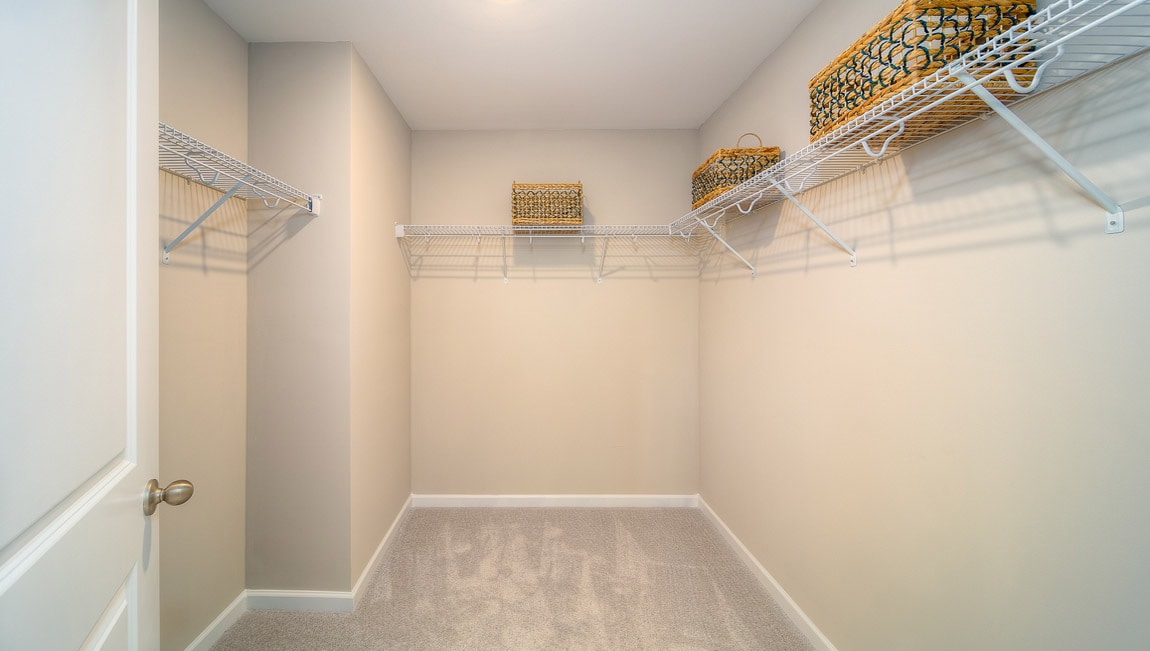 Building Photo - 6101 Treehouse Dr