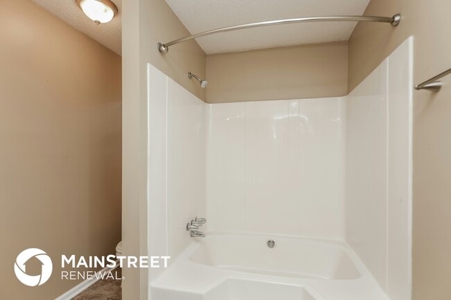 Building Photo - 5378 Springbrook Dr SW