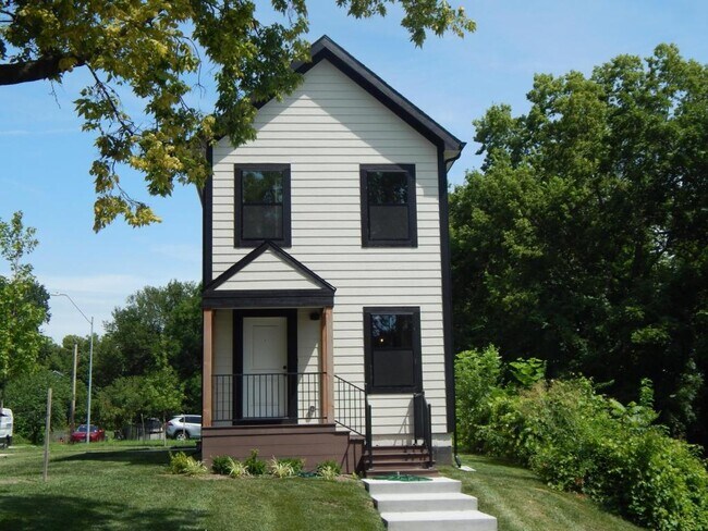 Building Photo - 4339 Virginia Ave
