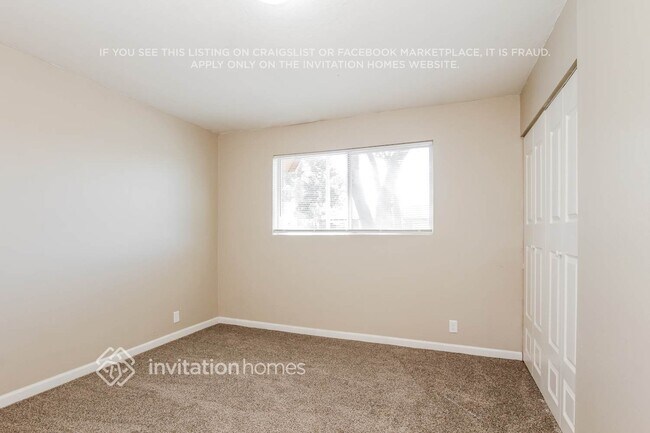 Building Photo - 4214 W Stella Ln