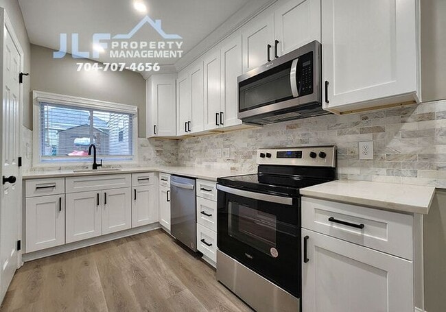 Building Photo - Beautifully Remodeled 1 Bed/1 Bath Home in Cramerton!