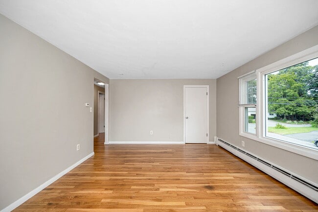 Living Room - 79 Fairfield St