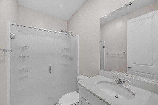 Building Photo - Summerlin gated community 4 bedroom 3 baths