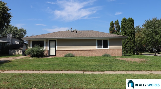 Primary Photo - Lovely 3 Bedroom, 1 bath house available now.