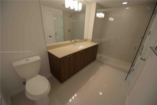 Building Photo - 5252 NW 85th Ave
