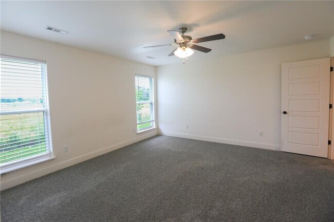 Building Photo - 501 NW 59th Ave