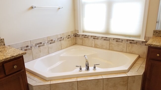 Building Photo - Stunning chateau-style home in Wormans Mill Community ready mid January!