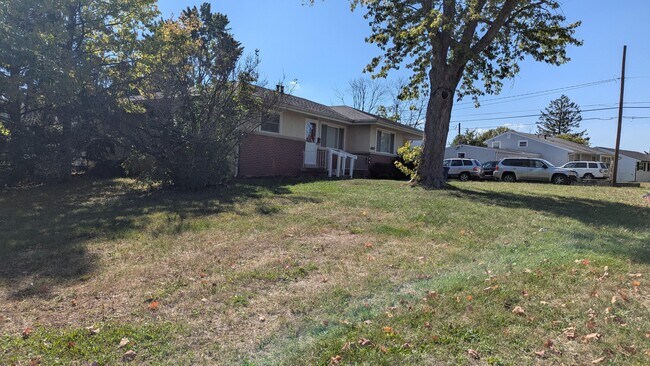 Building Photo - 3713 Arnelle Rd
