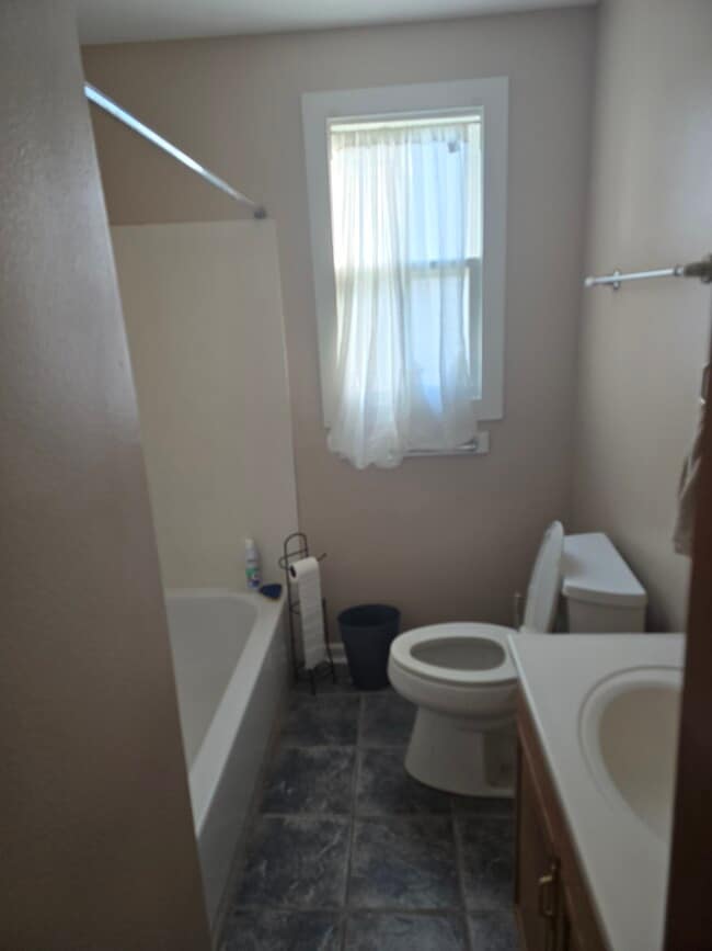 Building Photo - 8445 Jefferson Hwy