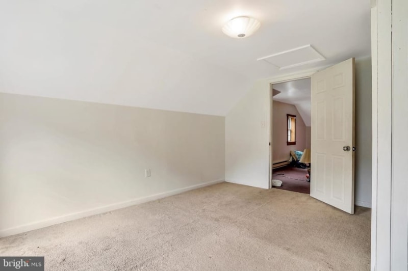 Building Photo - 13706 Crawford Ave